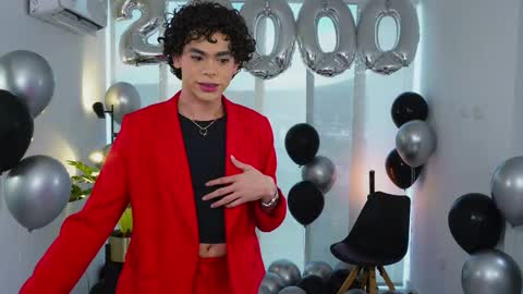 timmyshy online show from October 2025 07:36:02 PM