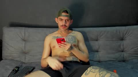 wanna play bareback uncut colombian couple new twink bbk online show from April 2026 09:40:02 AM