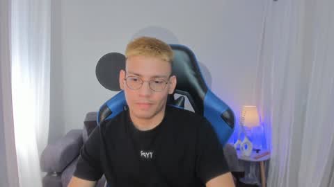 timi  jones online show from December 2024 03:15:01 PM