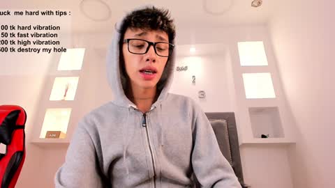 Timothy 21 years old online show from December 2024 07:37:01 AM