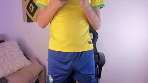 Timothy 21 years old online show from December 2024 09:41:02 PM