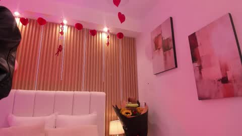 Timothy 21 years old online show from February 2026 08:27:01 PM