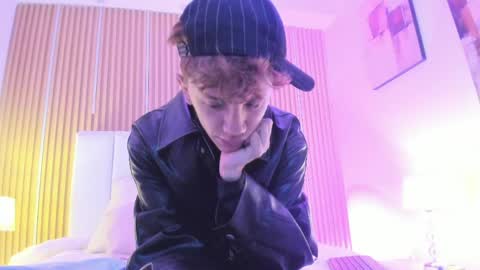 Timothy 21 years old online show from April 2026 08:37:01 PM