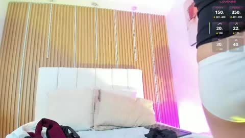 Timothy 21 years old online show from April 2026 08:57:02 PM