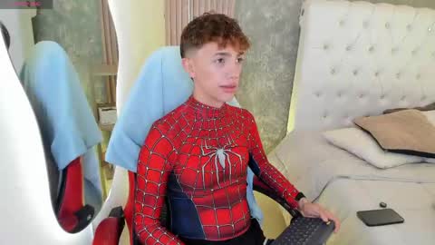 Timothy 21 years old online show from May 2026 06:35:01 PM