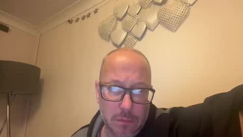 timtim19781978 online show from December 2025 07:29:02 PM