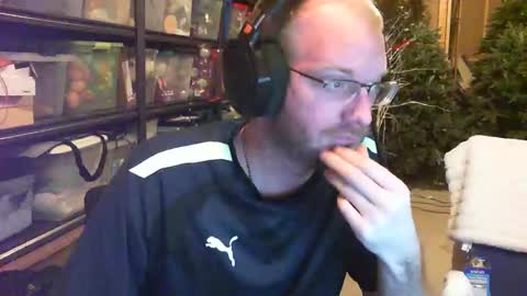 timtimmyyyy online show from September 2025 07:06:02 PM