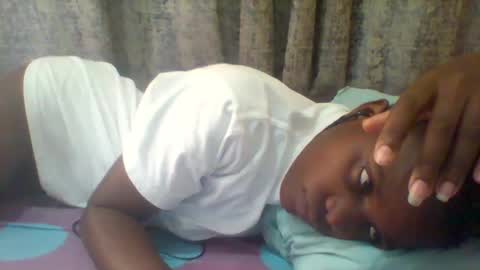 Snapshot of tina2030 chatting on November 2025 07:58:01 AM christine online show from November 2025 07:58:01 AM