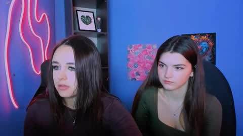 tina bright  online show from December 2025 11:14:02 AM