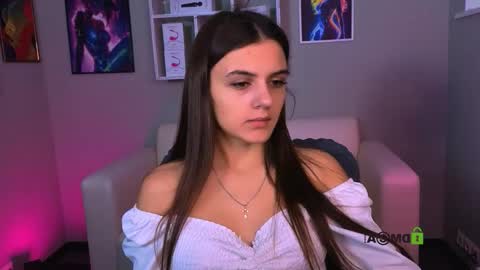 tina bright  online show from December 2025 10:10:02 AM