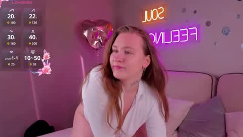 Snapshot of tina_hicks chatting on March 2026 09:26:01 AM Stella online show from March 2026 09:26:01 AM