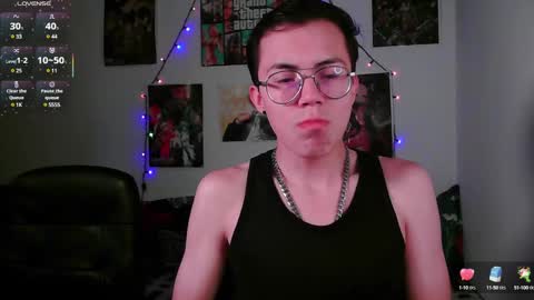 Snapshot of tina_n_charlie chatting on January 2025 12:18:01 PM Tina N Charlie online show from January 2025 12:18:01 PM