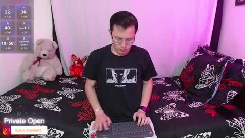 Snapshot of tina_n_charlie chatting on September 2025 10:40:02 AM Tina N Charlie online show from September 2025 10:40:02 AM