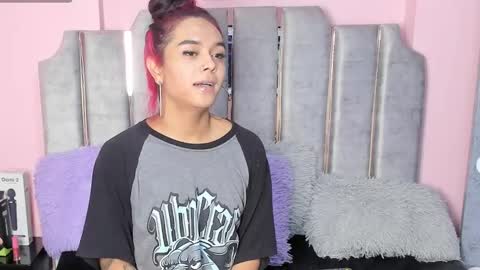Snapshot of tina_noa chatting on March 2025 10:00:02 AM Tina noa online show from March 2025 10:00:02 AM