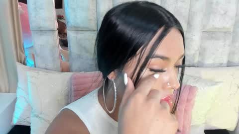 Tina noa online show from September 2025 12:42:01 PM