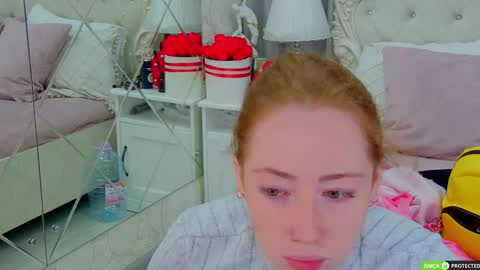 Snapshot of tinabrook chatting on September 2025 03:30:01 AM Tina online show from September 2025 03:30:01 AM