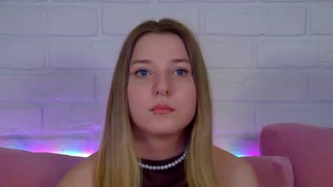 Snapshot of tinaburton chatting on April 2026 03:11:01 AM TinaBurton online show from April 2026 03:11:01 AM