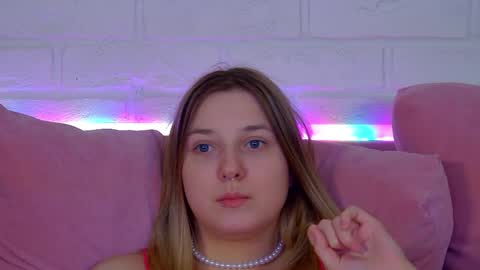 Snapshot of tinaburton chatting on April 2026 09:08:01 PM TinaBurton online show from April 2026 09:08:01 PM