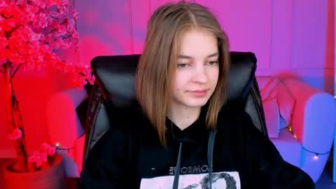 Snapshot of tinadavil chatting on December 2024 08:29:01 PM Tina Davil online show from December 2024 08:29:01 PM