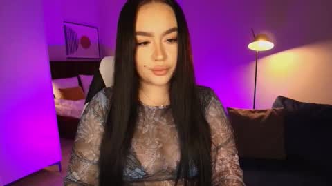 hi im curvy babyface girlie Tina online show from February 2026 08:21:01 AM