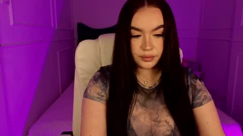 hi im curvy babyface girlie Tina online show from March 2026 08:19:02 AM