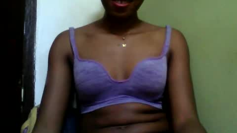 tinah235702 online show from November 2025 07:29:01 AM