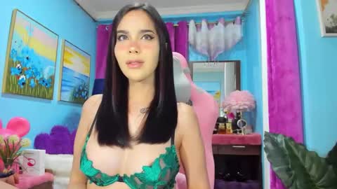 Tina Valentine online show from February 2026 10:31:02 AM