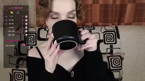 Tina online show from December 2025 05:13:01 AM