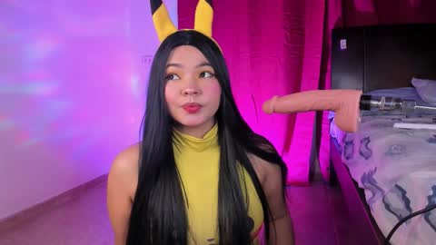 tinixmorgan online show from November 2025 04:04:01 AM