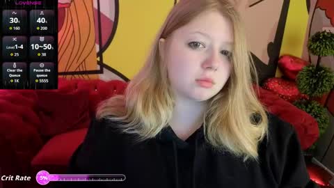 TinkerrBelll online show from April 2026 07:44:02 PM