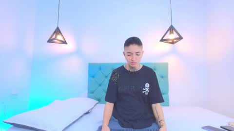 Snapshot of tinny_and_candy chatting on February 2025 01:30:02 PM TINNY AND CANDY online show from February 2025 01:30:02 PM