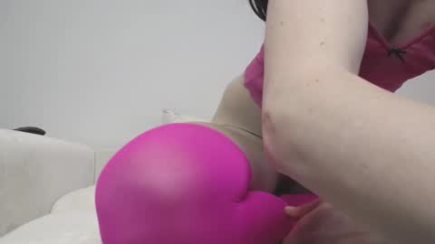 MissMagicLegs online show from February 2025 01:06:01 PM