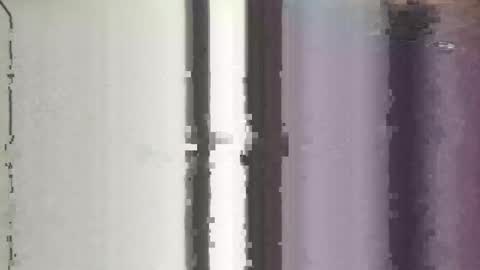 Snapshot of tino1roy chatting on March 2025 08:09:02 PM tino1roy online show from March 2025 08:09:02 PM