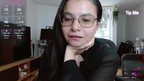 Tiny Caroline online show from January 2026 08:47:02 PM