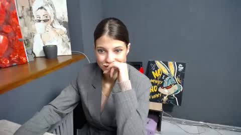 Snapshot of tiny_felicity chatting on October 2025 06:22:02 AM Gloria online show from October 2025 06:22:02 AM