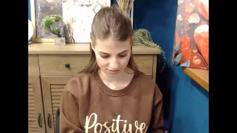 Gloria online show from November 2025 07:24:02 AM