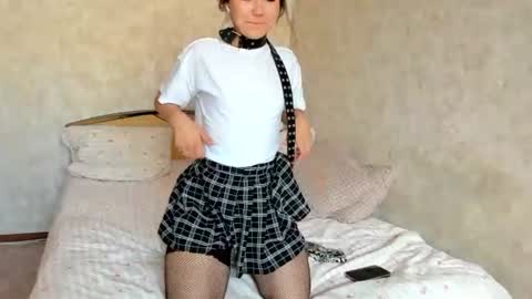tiny_sparkling online show from July 2026 04:19:01 AM