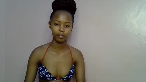 Snapshot of tinybarbie_ chatting on October 2025 06:08:02 PM Barbie online show from October 2025 06:08:02 PM