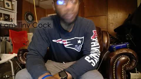 tinycock_1979 online show from December 2025 05:51:01 PM