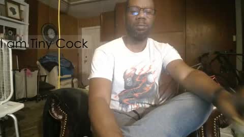 Snapshot of tinycock_1979 chatting on April 2026 10:26:02 PM tinycock_1979 online show from April 2026 10:26:02 PM