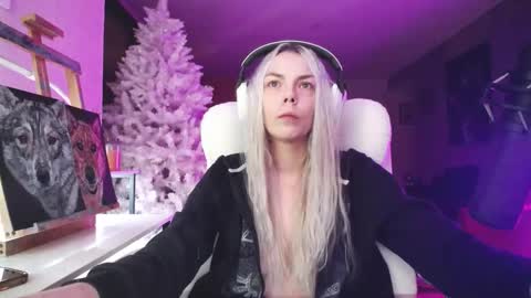 stage Kylie Sinner  brand CLITBAIT online show from November 2025 09:52:01 AM