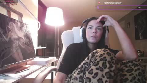 stage Kylie Sinner  brand CLITBAIT online show from June 2026 06:07:01 AM