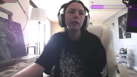 stage Kylie Sinner  brand CLITBAIT online show from July 2026 08:38:02 PM
