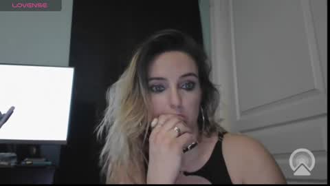 Snapshot of tinytightandlittle chatting on July 2026 05:47:01 AM tinytightandlittle online show from July 2026 05:47:01 AM
