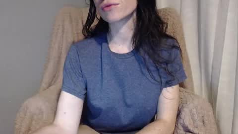 TinyyTina online show from April 2026 10:38:01 AM