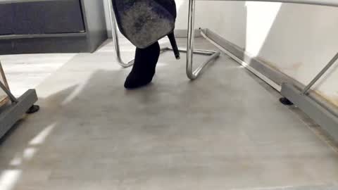 Anna online show from January 2026 04:23:02 PM