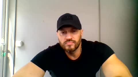 titan_heart online show from August 2026 10:40:02 AM