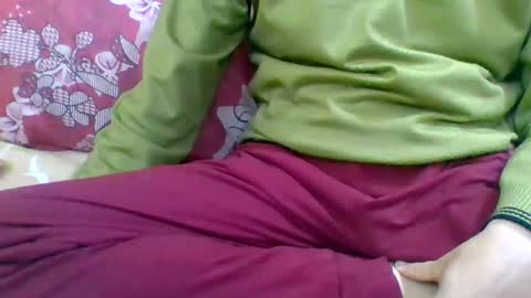tito25111 online show from April 2026 08:37:01 PM