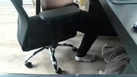 Snapshot of titsthebest chatting on March 2026 07:25:01 AM titsthebest online show from March 2026 07:25:01 AM