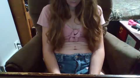 Snapshot of tittygirl8 chatting on December 2024 12:50:01 AM Tittygirl8 online show from December 2024 12:50:01 AM